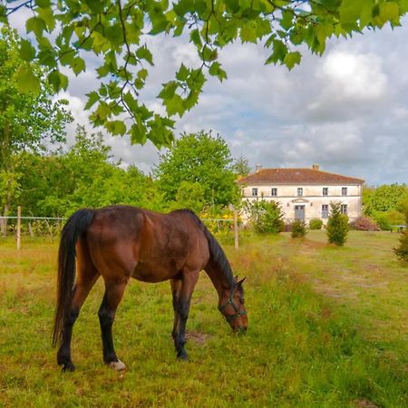Domaine Terroceane Hotel La-Gripperie-Saint-Symphorien ภายนอก รูปภาพ